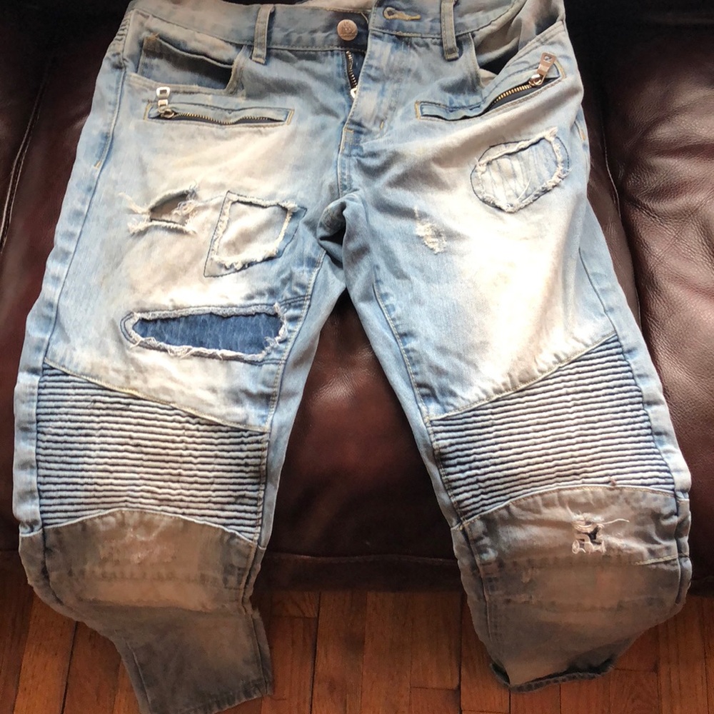 Stone wash jeans